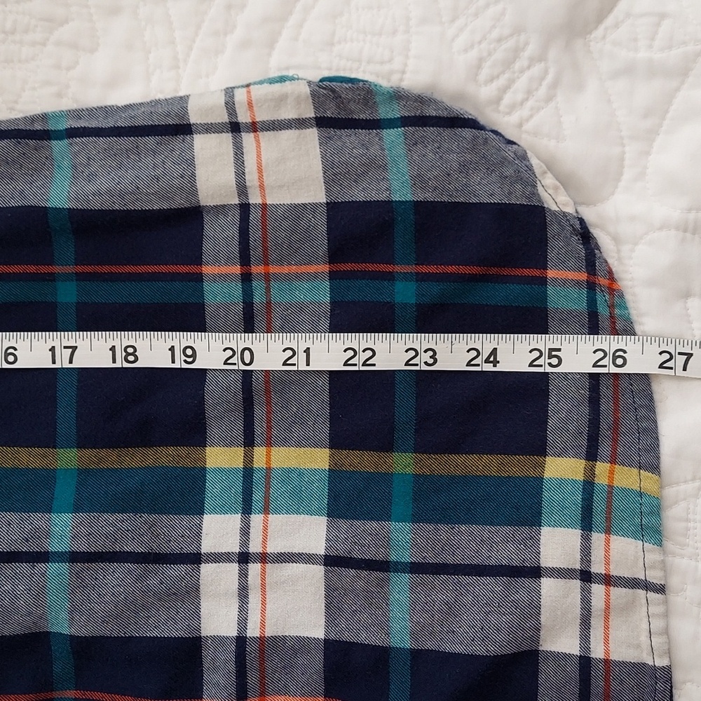 * Old Navy The Classic Shirt Button-Down Multicolor Plaid Size Large, Like New - Picture 8 of 8